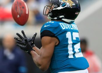 Bears sign WR Devin Duvernay